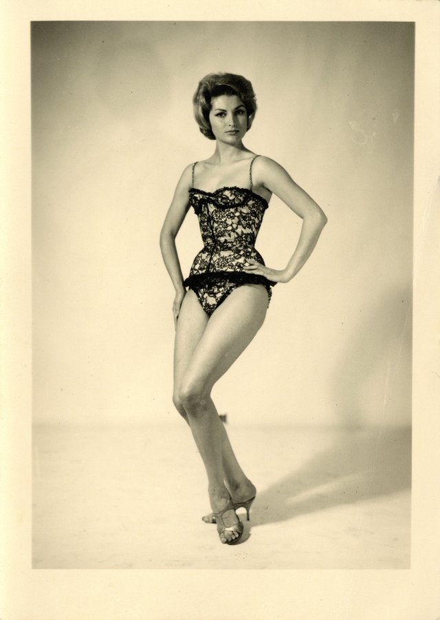 Pin-up