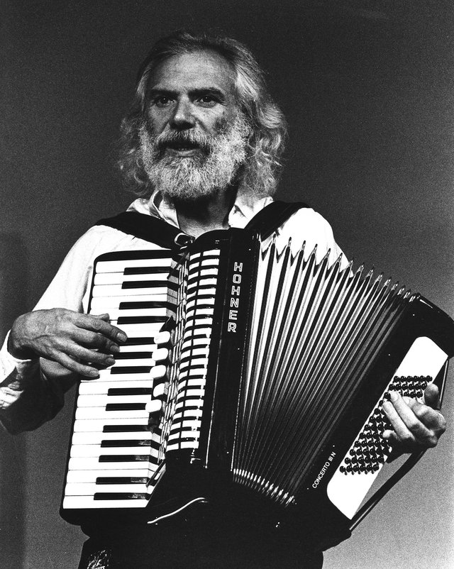 Georges Moustaki, Geneva