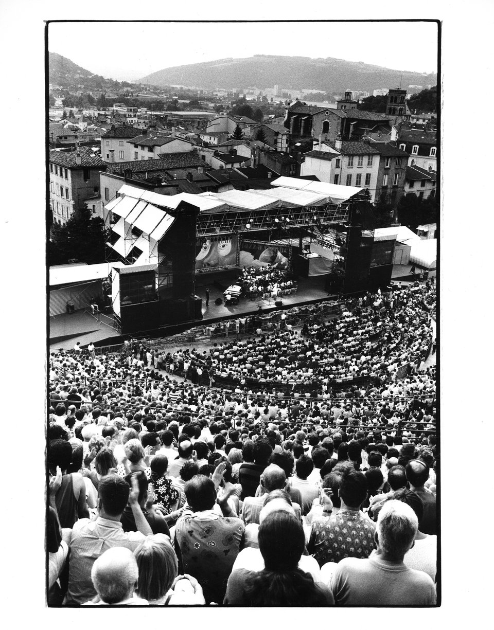 The Duke Ellington Orchestra, dir. Mercer Ellington, Vienne – Original photographs – Dany GIGNOUX – 1994