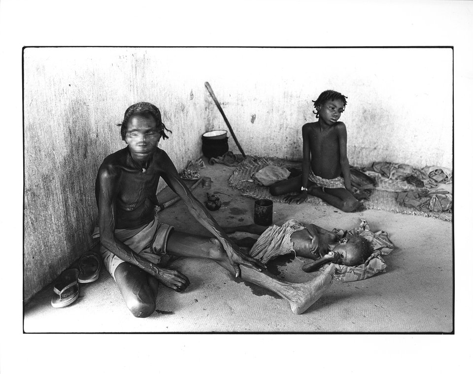 Mission CICR, hôpital de brousse, Tchad – Photographies originales – Dany GIGNOUX – 1982