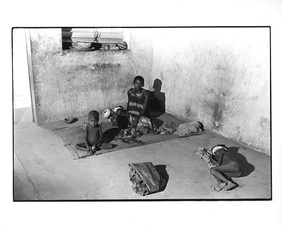 Mission CICR, hôpital de brousse, Tchad – Photographies originales – Dany GIGNOUX – 1982